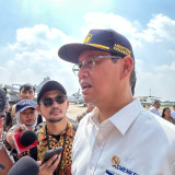 Rupiah Jebol Rp17.658 per Dolar AS, Purbaya Sebut Pemerintah Siap Serbu Pasar Obligasi