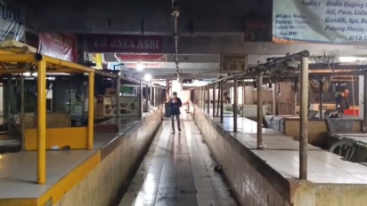 Pedagang Daging Sapi di Pasar Kosambi Bandung Mogok Jualan Akibat Harga Terus Meroket