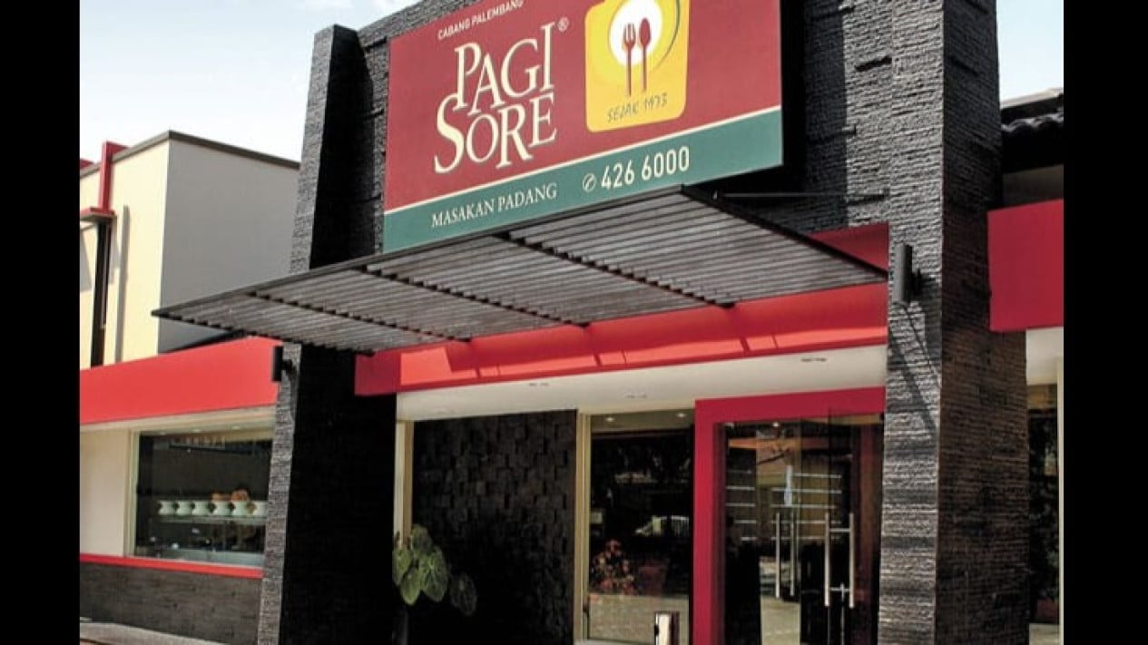 Viral Turis Malaysia Dituduh Belum Bayar di RM Padang Pagi Sore PIK, Berujung Seruan Boikot Meski Restoran Sudah Minta Maaf
            - galeri foto