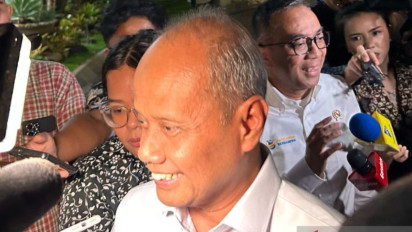 Pindad Siap Buat Mobil Kepresidenan Transparan, Wujudkan Keinginan Presiden Prabowo Sapa Rakyat Lebih Mudah