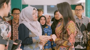 Gubernur Malut Sherly Tjoanda Akhirnya Jelaskan Tujuan Bagikan 100 Ekor Sapi Kurban dan Program Pangan Murah