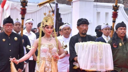 Kata-Kata Dedi Mulyadi saat Antar Mahkota Binokasih Kembali ke Museum Prabu Geusan Ulun, Sampaikan Harapan untuk Jawa Barat