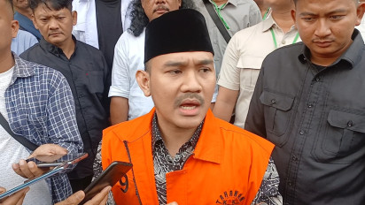 Sidang Lanjutan Bupati Nonaktif Bekasi Ade Kunang, Kuasa Hukum Sebut Kebijakan Proyek Ada di Kepala Dinas