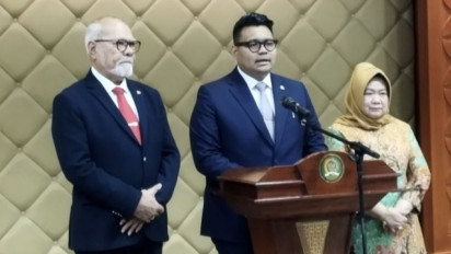 Jangan Sampai Kena Mental, MPR RI Pasang Badan Lindungi Psikologis Siswa SMAN 1 Sambas Peserta LCC Empat Pilar