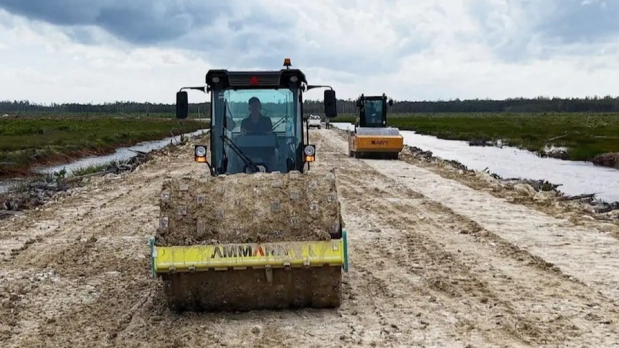 Food Estate Wanam Dinilai Punya Nilai Strategis Jangka Panjang
            - galeri foto