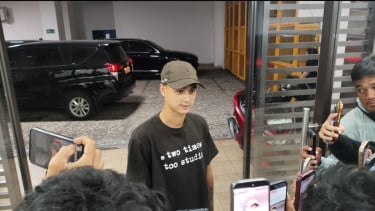 Eliano Reijnders Minta Bobotoh Sabar, 3 Poin Dulu Baru Persib Angkat Trofi