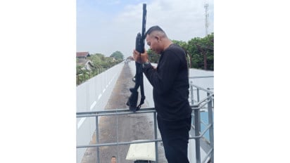 Pastikan Kesiapan Pengamanan Tetap Optimal, Lapas Kelas I Surabaya Laksanakan Perawatan dan Pengecekan Senjata Api