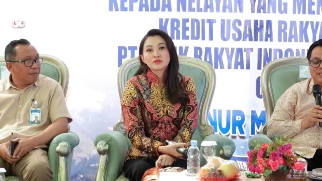 Sherly Tjoanda Wanti-wanti Nelayan soal Utang Piutang di Bank hingga Pinjol: Saya Tidak Bisa Bantu
            - galeri foto
