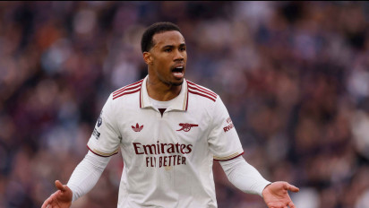Arsenal Juara Liga Inggris, Gabriel Magalhaes Langsung Balas Aksi Fans Man City yang Pernah Viral
