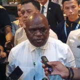 DPR Kritik Keras Usulan Menteri HAM Pigai soal Sipil Bisa Menjabat di Polri: Urusin Pelanggaran HAM Saja!