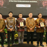 Dukung Pembangunan Menuju Indonesia Emas 2045, Wamendagri Wiyagus Tekankan Penguatan Demokrasi