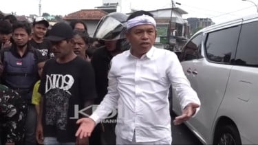 Ambulans Tak Kunjung Tiba, Dedi Mulyadi Tangani 2 Remaja Kecelakaan di Lembang: Biaya Sama Gubernur