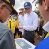 Menteri PU Tinjau Sekolah Rakyat 16 Hektar di Tanah Datar, Lahan Hibah Keluarga Wamen BUMN