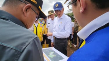 Menteri PU Tinjau Sekolah Rakyat 16 Hektar di Tanah Datar, Lahan Hibah Keluarga Wamen BUMN
