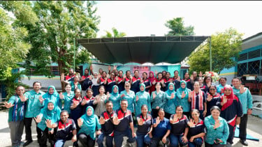 Ketum TP PKK Tri Tito Karnavian Ajak Pelajar Alor Manfaatkan Cek Kesehatan Gratis demi Masa Depan