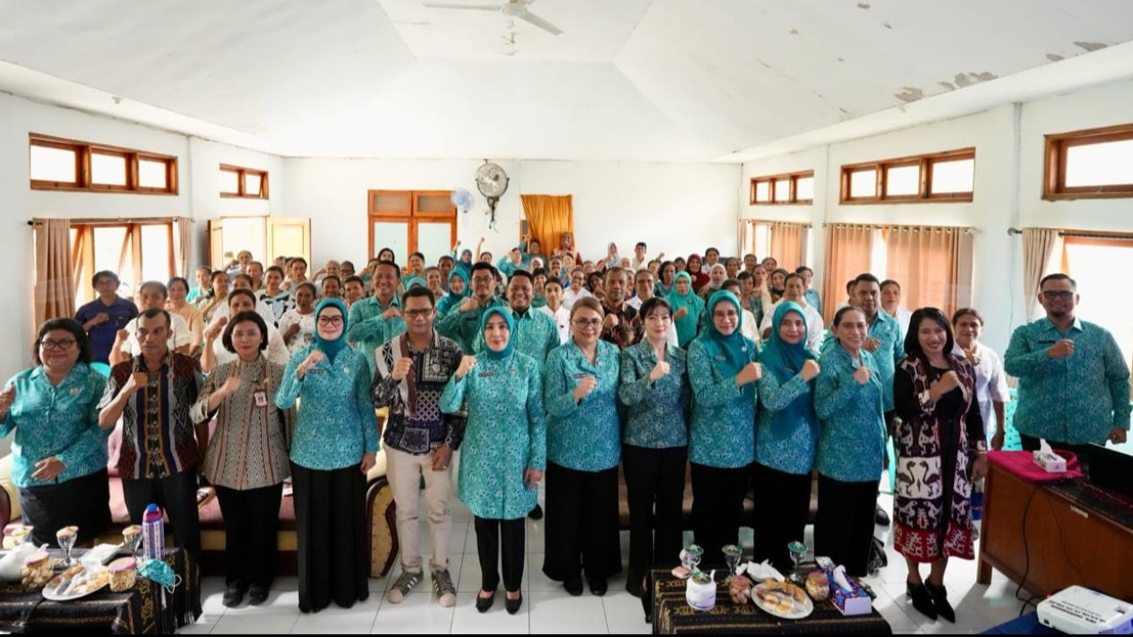 Tri Tito Ungkap Peran Strategis PKK Jadi Penggerak Edukasi Pangan Aman Berbasis Potensi Laut
            - galeri foto