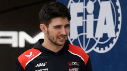 Esteban Ocon Langsung Membantah Rumor yang Menyebut Dirinya akan Kehilangan Kursi di Haas F1 Team: Omong Kosong!