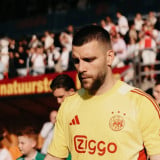 Diakui Bukan Mengakui, Maarten Paes Dapat Rating 8,1 usai Bawa Ajax Amsterdam ke Final Play-off UEFA Conference League