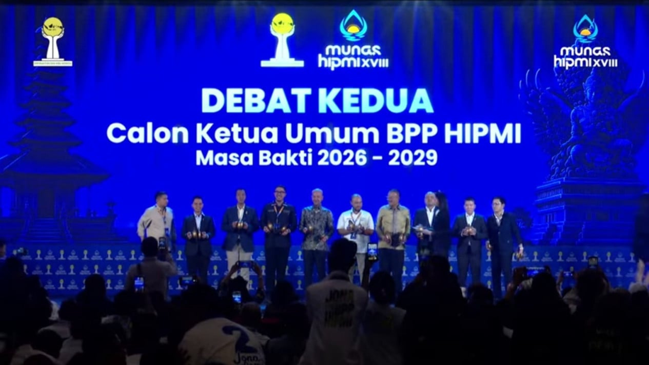 Debat Kedua Caketum BPP HIPMI Diwarnai Aksi Protes Kandidat Soal Penetapan Munas di Lampung
            - galeri foto
