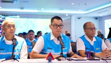 PLN Ungkap Penyebab Blackout Sumatera Akibat Cuaca Buruk, Pemulihan Dilakukan Bertahap