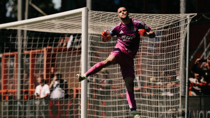 Kata-kata Berkelas Maarten Paes usai Jadi Pahlawan Ajax di Play-off UEFA Conference League, Kiper Timnas Indonesia Ungkap Rahasia Penting Ini