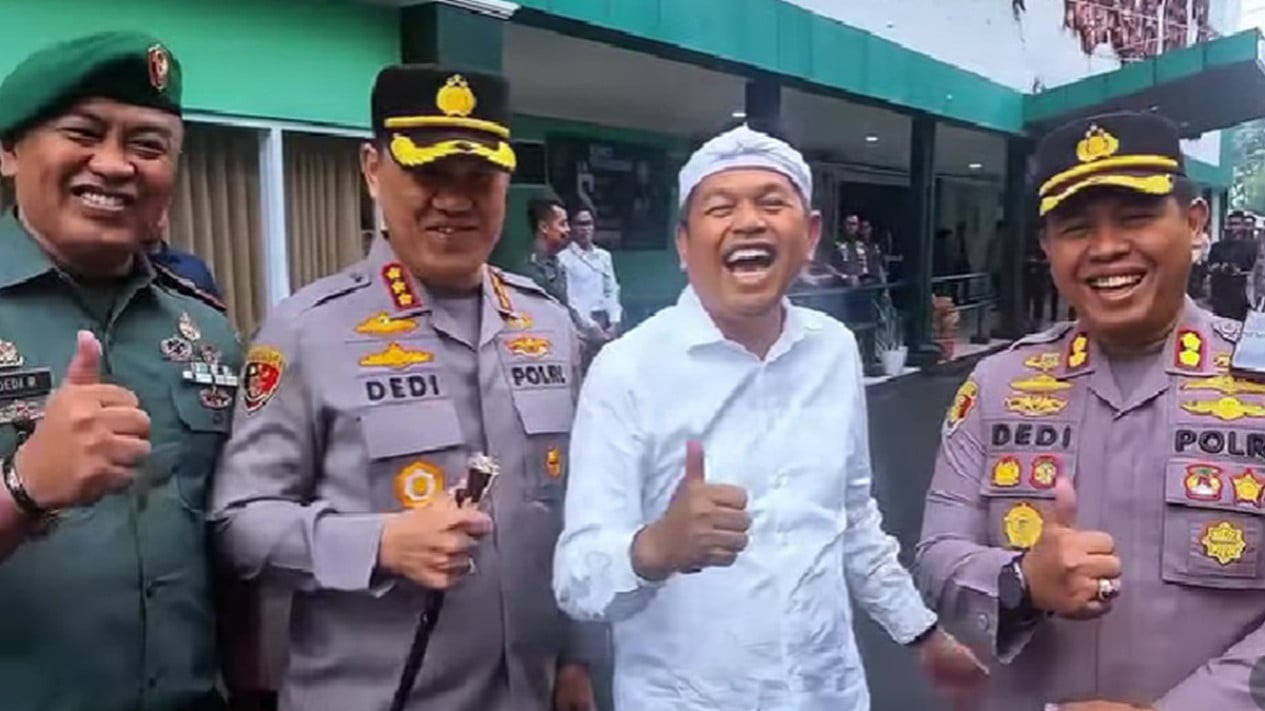 KDM: Kalau Para Dedi Berkumpul, Maka Akan Banyak Orang yang Terdedi-dedi
            - galeri foto