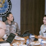 Netizen Salfok Foto-foto Sherly Tjoanda dan AHY, Menko Infra dan Gubernur Malut Itu Fokus Bahas Konektivitas Wilayah