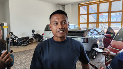 Roller Coaster Dedi Kusnandar Bersama Persib Musim 2025-2026: Diawali Cedera, Dipinjamkan Hingga Bawa Juara