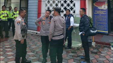 SMK di Kota Yogyakarta Diserang Sekelompok Pemotor, Ditemukan Barang Bukti Pecahan Botol Kaca dan Plastik Isi Cat