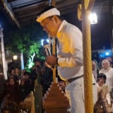 Bukan Beton, Dedi Mulyadi Justru Minta Warga Sumedang Kembali ke Rumah Berbahan Kayu dan Bambu, Ada Apa?