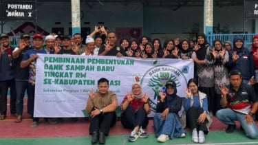 Tanggulangi Masalah dari Hulu, Pemkab Bekasi Wajibkan Setiap RW Miliki Bank Sampah