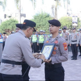 Langgar Kode Etik, Dua Polisi Dumai Resmi Dipecat Tidak Hormat