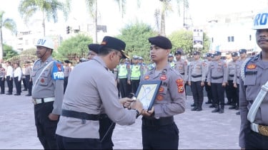 Langgar Kode Etik, Dua Polisi Dumai Resmi Dipecat Tidak Hormat