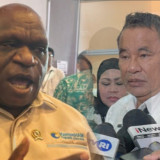 Hotman Paris Kritik Keras Pernyataan Pigai soal Begal Tak Boleh Ditembak: Mikir, Apa Cocok Jadi Menteri HAM?