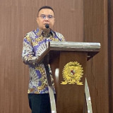 DPR Tepis Isu Perpanjangan Usia Pensiun Polisi Demi Kepentingan Kapolri