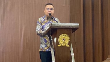 DPR Tepis Isu Perpanjangan Usia Pensiun Polisi Demi Kepentingan Kapolri