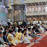 Momen Gibran Salat Idul Adha di Istiqlal Bersama Menteri Kabinet dan Pejabat Negara