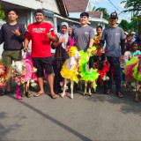 Tradisi Unik di Lumajang, Kambing Kurban Dirias dan Diarak Keliling Kampung Ala Karnaval