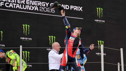 Podiumnya di MotoGP Catalunya 2026 Dibatalkan, Joan Mir Kritik Penalti Tekanan Ban yang Dijatuhkan Padanya