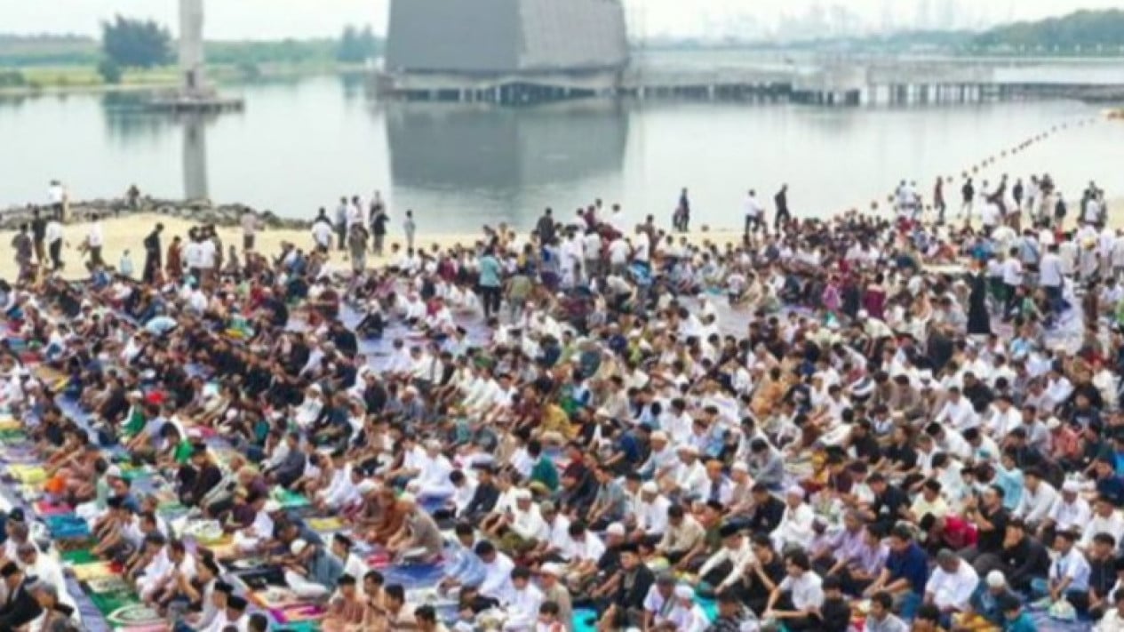 Libur Lebaran Idul Adha 1447 H, Ancol Diserbu Lebih dari 32 Ribu Wisatawan
            - galeri foto