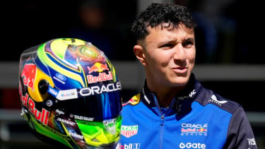 Singgung Soal Penalti di F1 GP Kanada 2026, Isack Hadjar Sampaikan Permintaan Maaf Kepada Charles Leclerc
