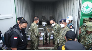 TNI AL Gagalkan Penyelundupan 390 Ton LTJ dan Unsur Radioaktif Ilegal di Kepri