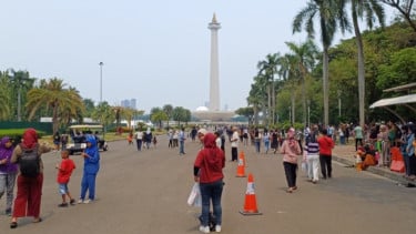 Ribuan Pengunjung Padati Monas Pada Hari Kedua Libur Idul Adha 2026