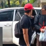 Viral Sopir Taksi Online Diduga Lakukan Perusakan Mobil di Tol JORR, Akhirnya Ditangkap