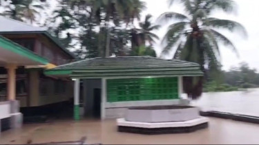 Pesantren Tertua di Sumbar Terancam Hanyut, Menanti Penanganan Sungai Batang Manguai