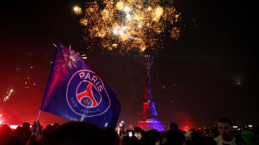Konvoi Juara Paris Saint Germain Berujung Ricuh, 780 Orang Ditangkap dan Seorang Pemuda Tewas di Prancis