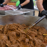 Daging Kurban Tak Harus Langsung Dimasak, Ini Tips Mengolahnya Jadi Rendang yang Tahan Lama dan Bernilai Gizi Tinggi