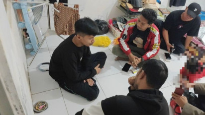 Cemburu Berujung Maut: Aksi Kejam Suami Siksa Istri Hingga Tewas, Sempat Sisir Rambut dan Peluk Jasad Korban