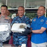 Detik-detik Tim Gabungan Gagalkan Pengiriman 2,8 Kilogram Ganja di Bandara Sultan Iskandar Muda