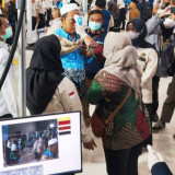 378 Jamaah Haji Kloter Pertama Tiba di Surabaya